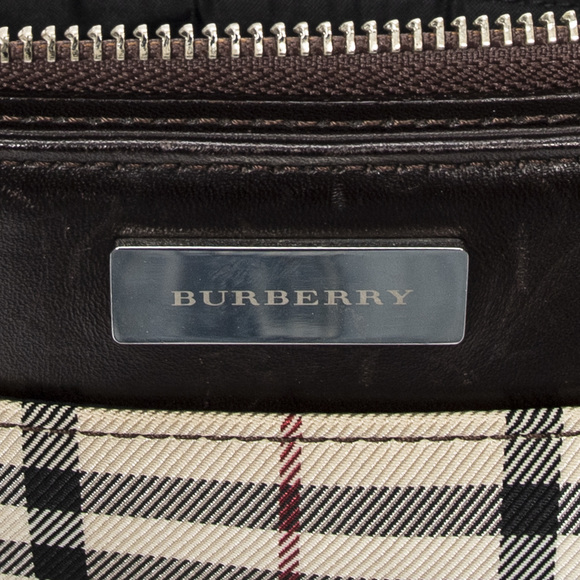 Burberry Vintage Crossbody - Picture 8 of 8